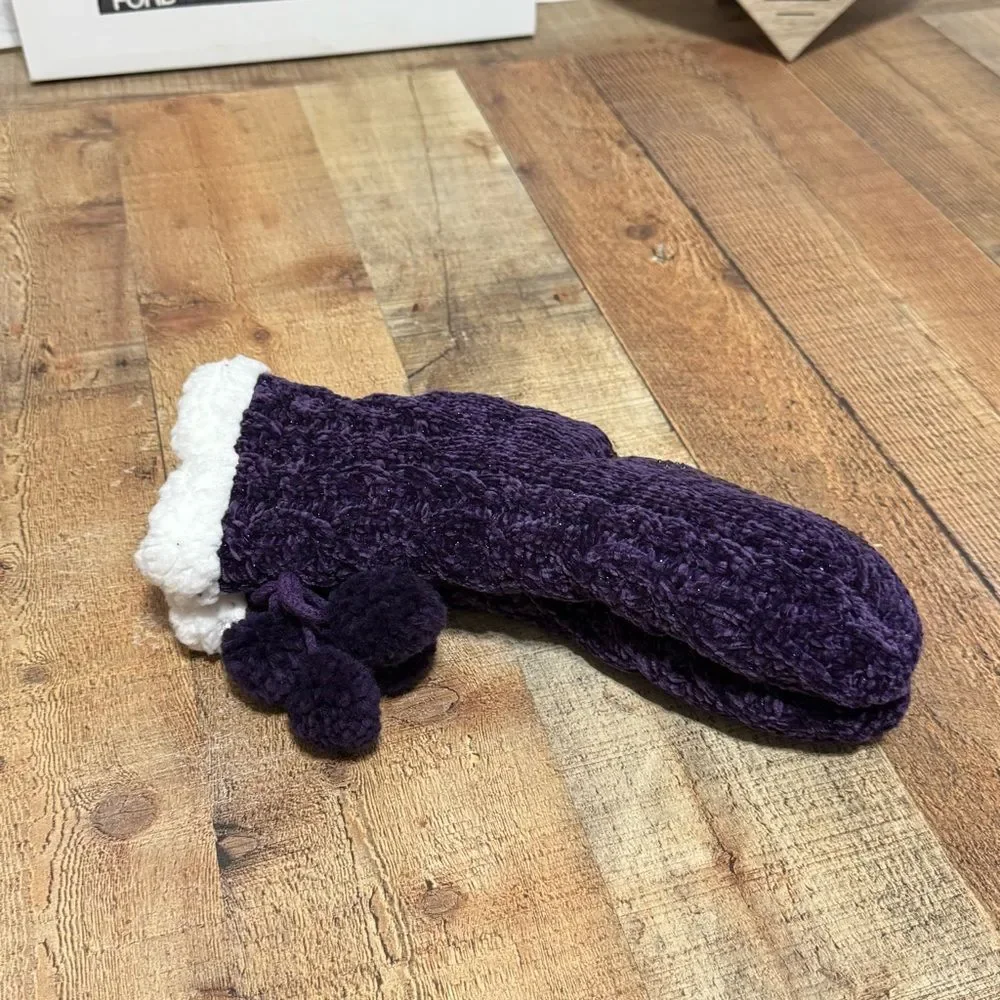 Muk Luks NWT Slipper Socks purple glitter